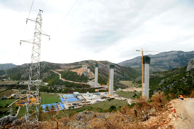 ПОРАСЛО ЗАДУЖЕЊЕ: Ауто-пут увећао јавни дуг